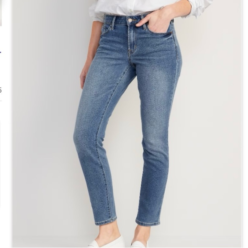 Old Navy Power Straight Jeans 8S